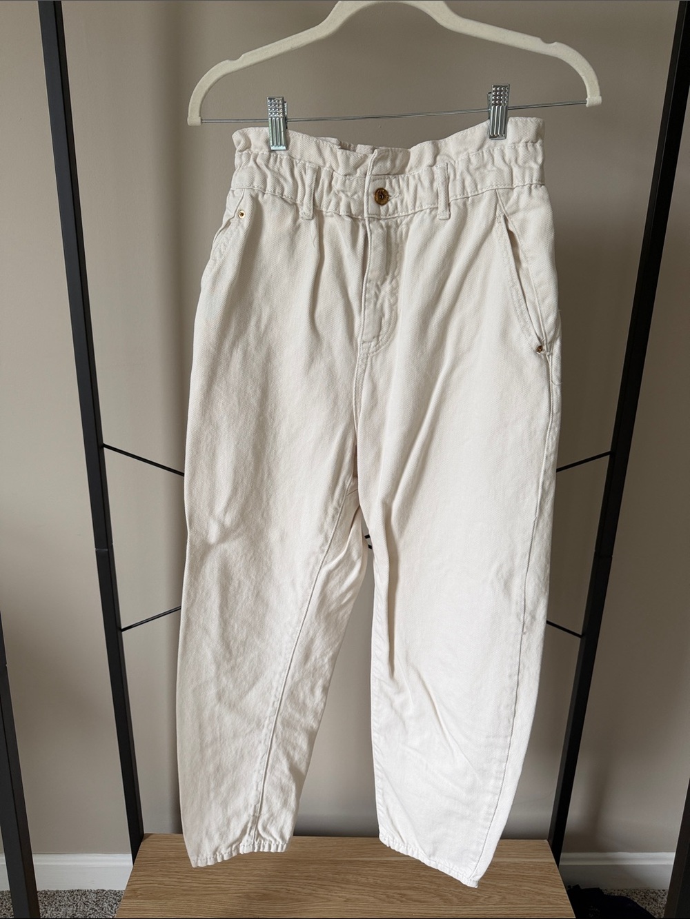 Zara White Paperbag Waist Cotton Pants